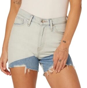 NWT Hudson Devon High Rise Boyfriend Denim Short Extracted Triangle - Size 29